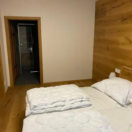Apartment Wellness Pila
